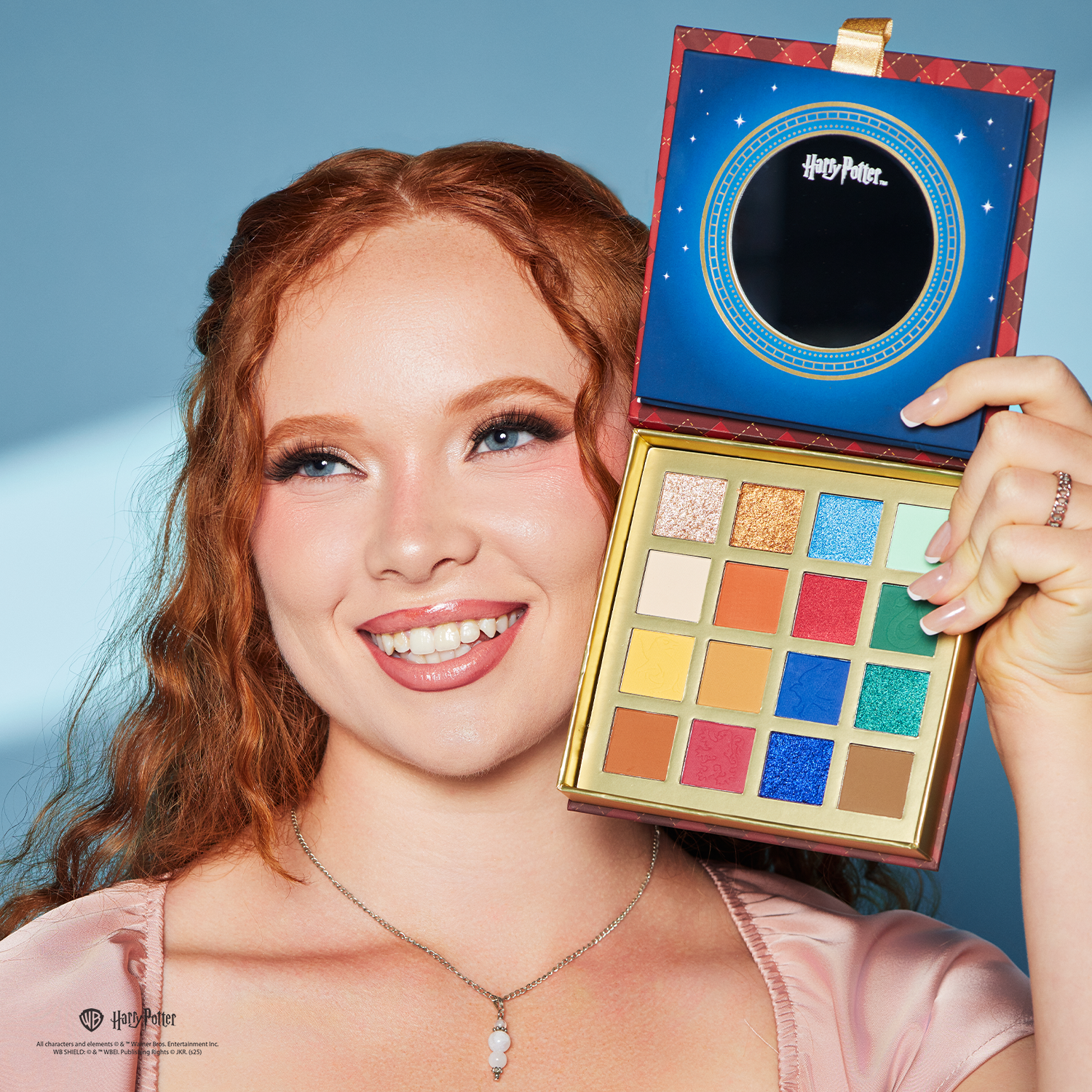 Harry Potter | Hogwarts™ 16 Shade Palette